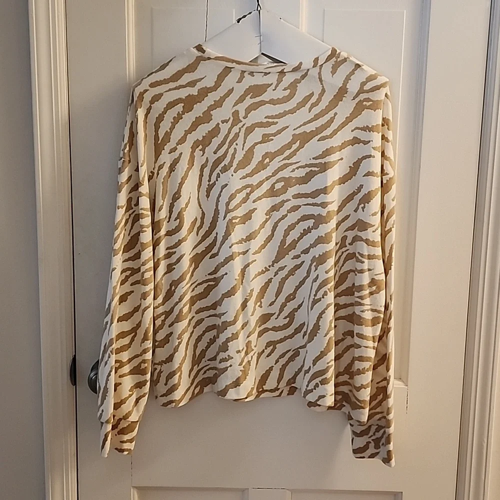 Time and Tru long sleeve shirt size XL 16 18 New with tags - Picture 5 of 10